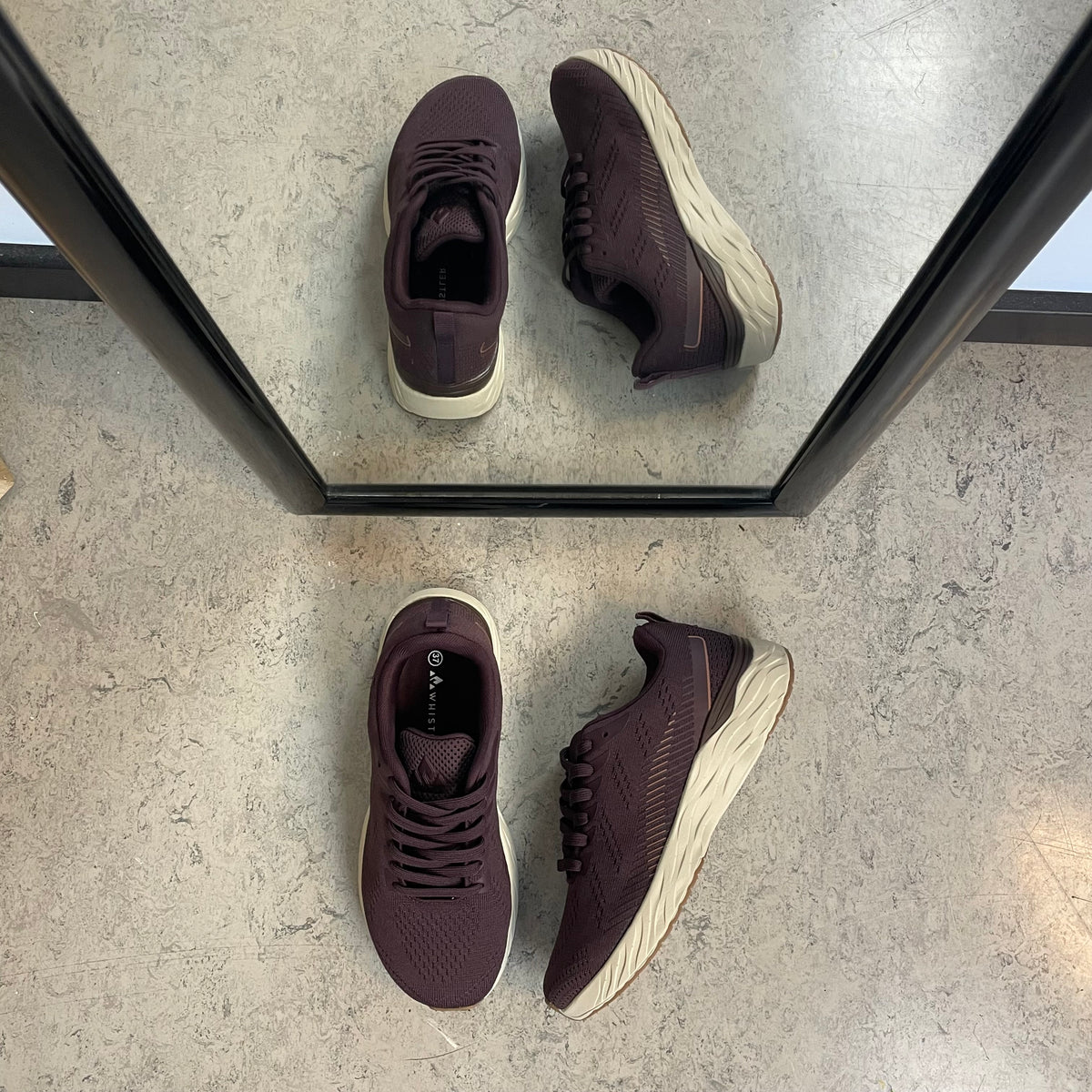 Linares W Wide Fit Shoe – lilla letvægtssko med ekstra bredde