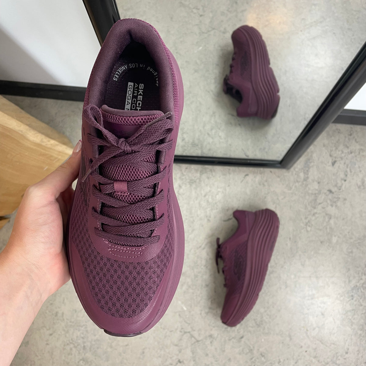 Skechers Max Cushioning Endeavour – stødabsorberende komfort til lange dage
