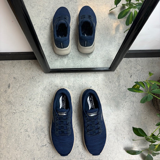 Blå herresko fra Skechers med ekstra svangstøtte