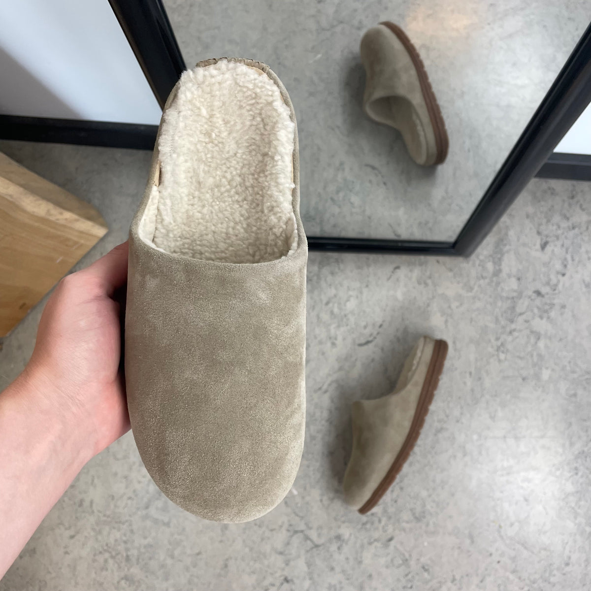 WODEN Silvi Warm - Varm beige hjemmesko med svangstøtte & blød komfort