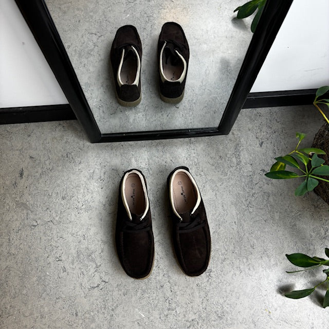 Brun ruskindssko med rågummisål