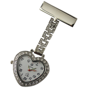 Feminint sygeplejeur i hjerteform