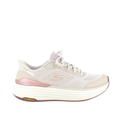 Beige Skechers slip-in med MaxChusion bund