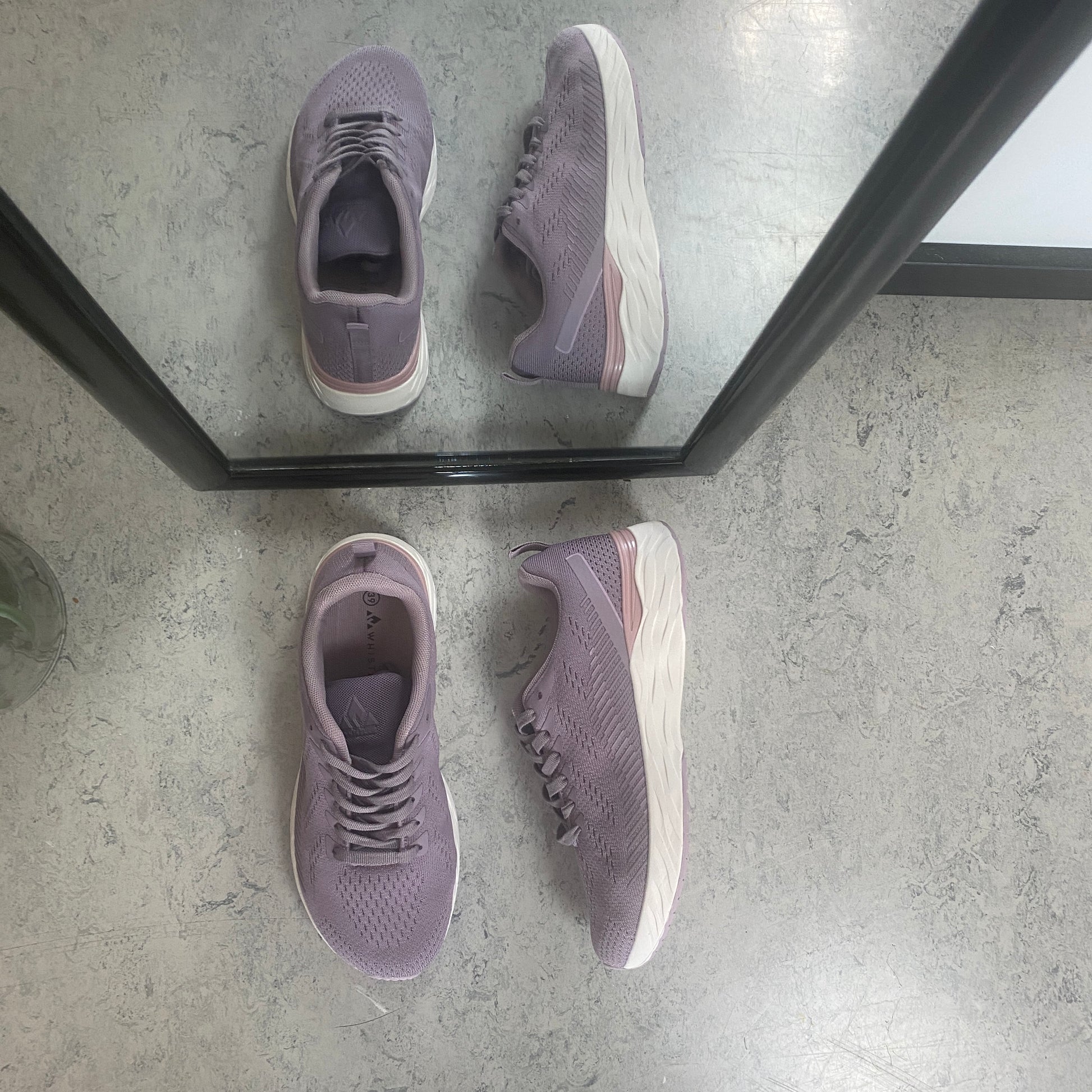 Linares W Wide Fit Shoe – mørk rosa letvægtssko med ekstra bredde