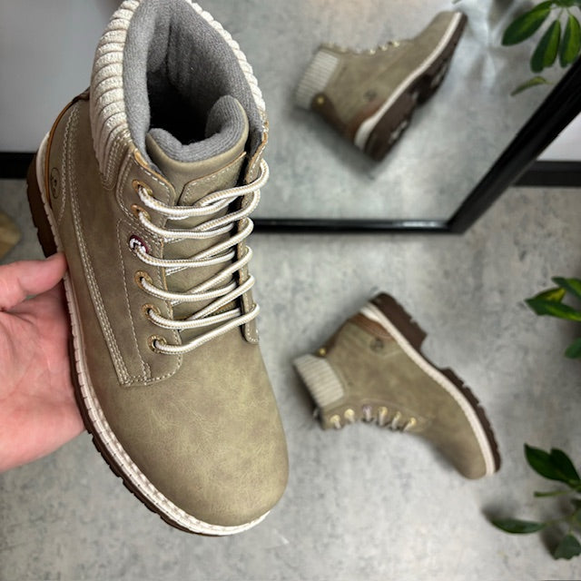 Whistler beige vinterstøvle med let foer og smarte detaljer