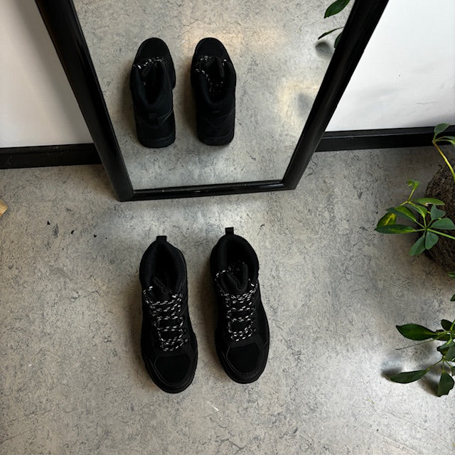 Vandafvisende softshell vandrestøvle