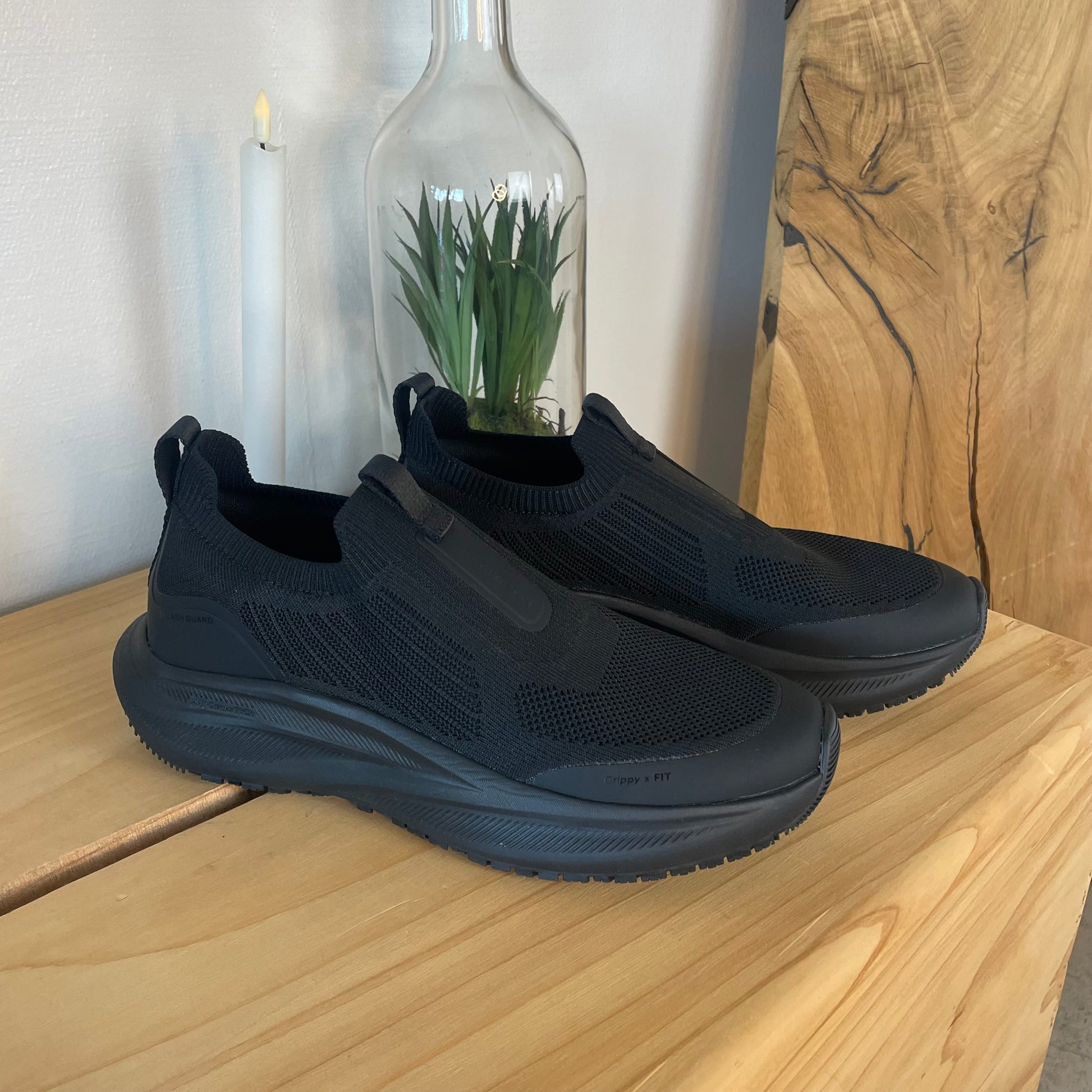 Slip-on arbejdssko med maksimal komfort & skridhæmmende sål