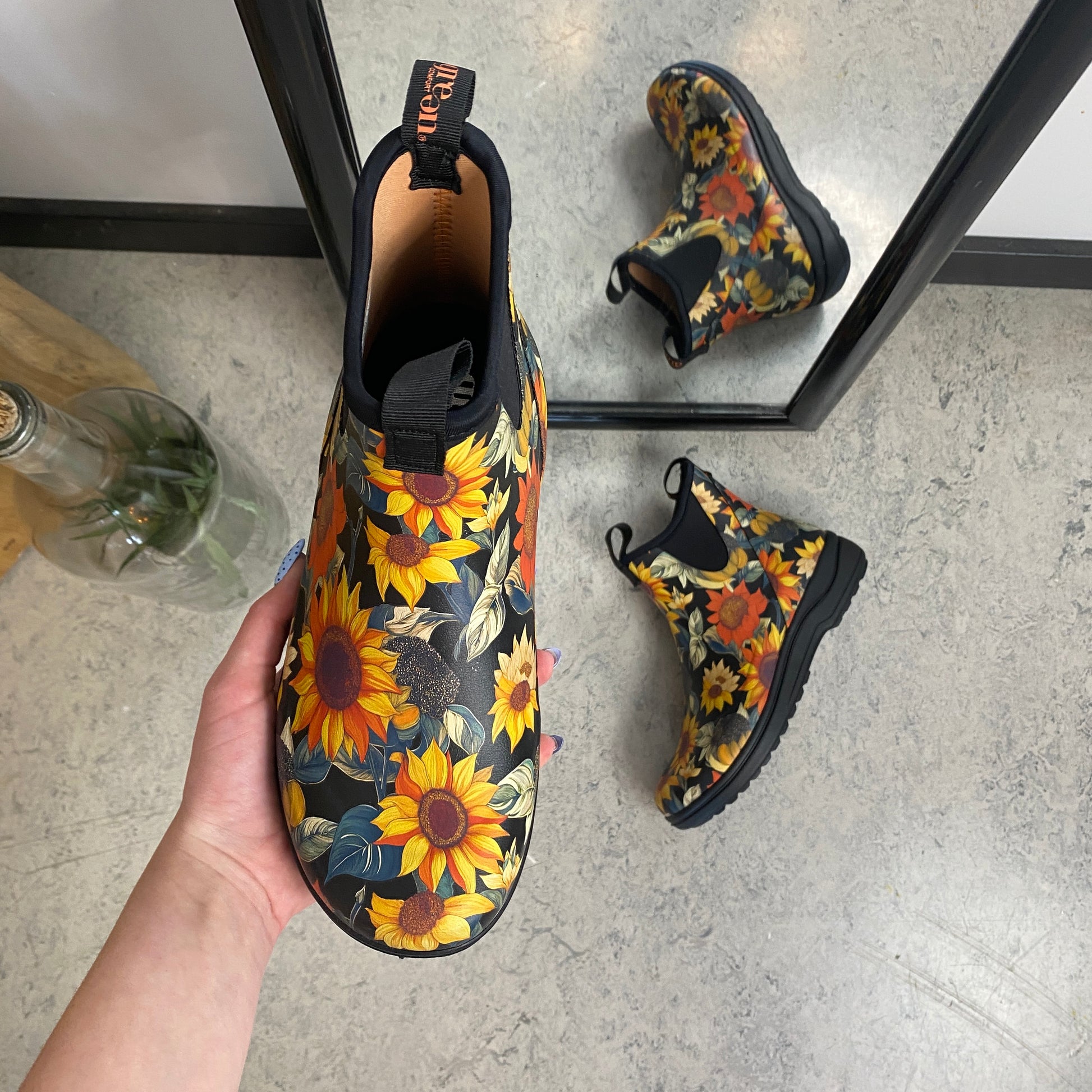 Green Comfort gummistøvle med solsikkeprint – EnergySole™