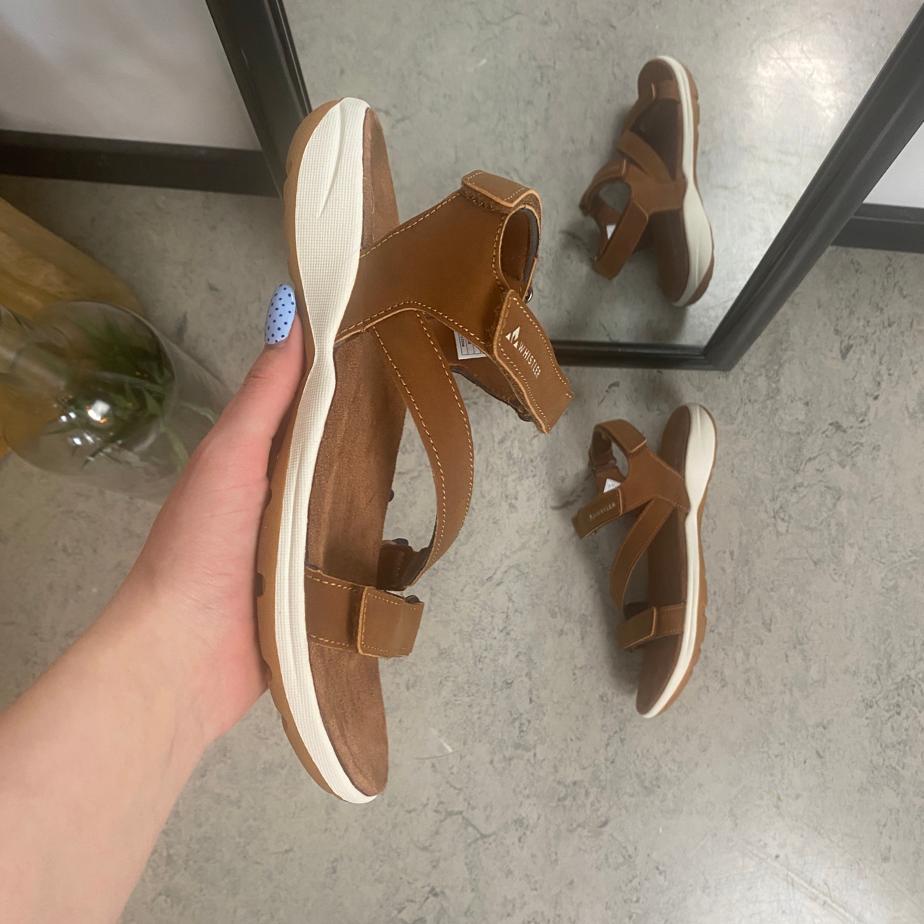 Malena W sandal – brun sandal med god svangstøtte & justerbare remme