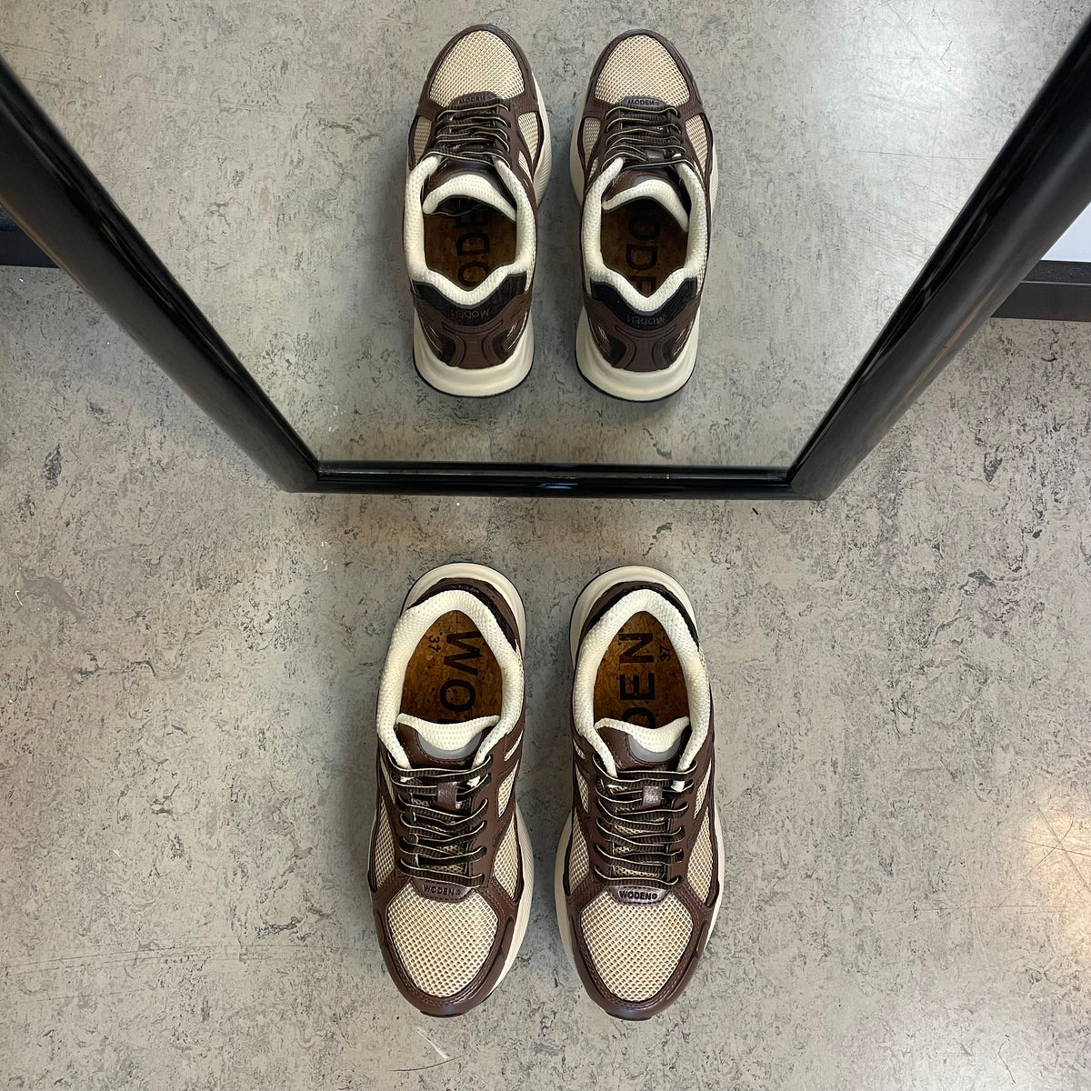Woden Freja Runner – brun sneaker med let gængesål