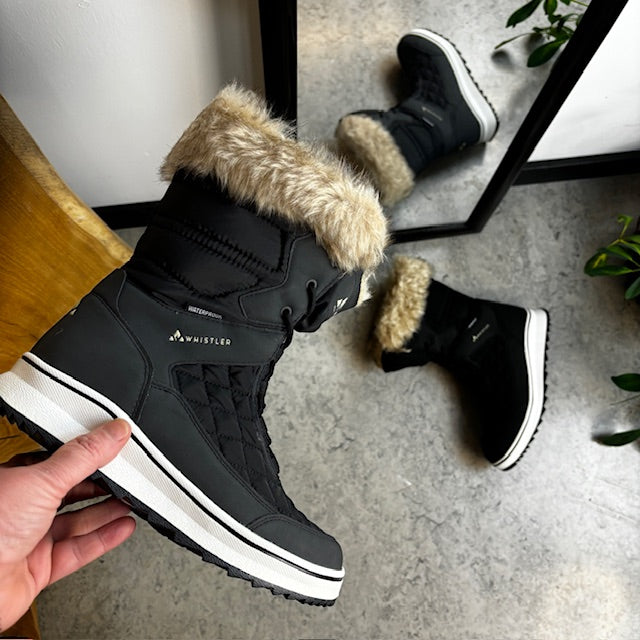Sort vandtæt vinterstøvle fra Whistler med pels kant