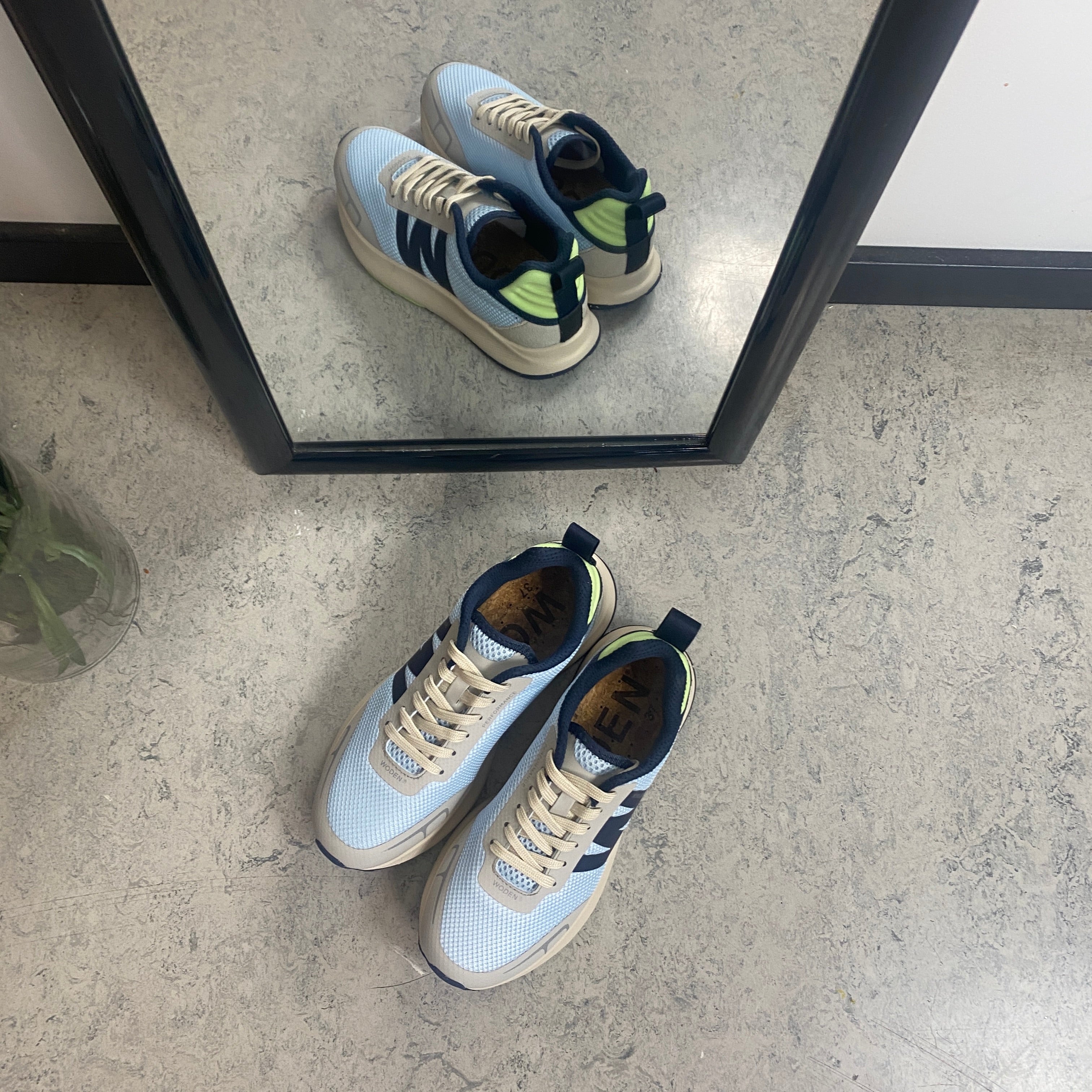 Sabine – Moonstone/Matcha – WODEN
