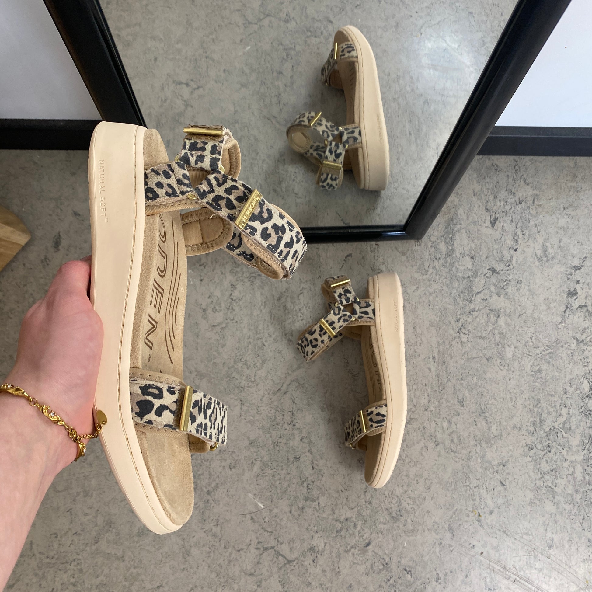 Line - Leopard - WODEN sandal