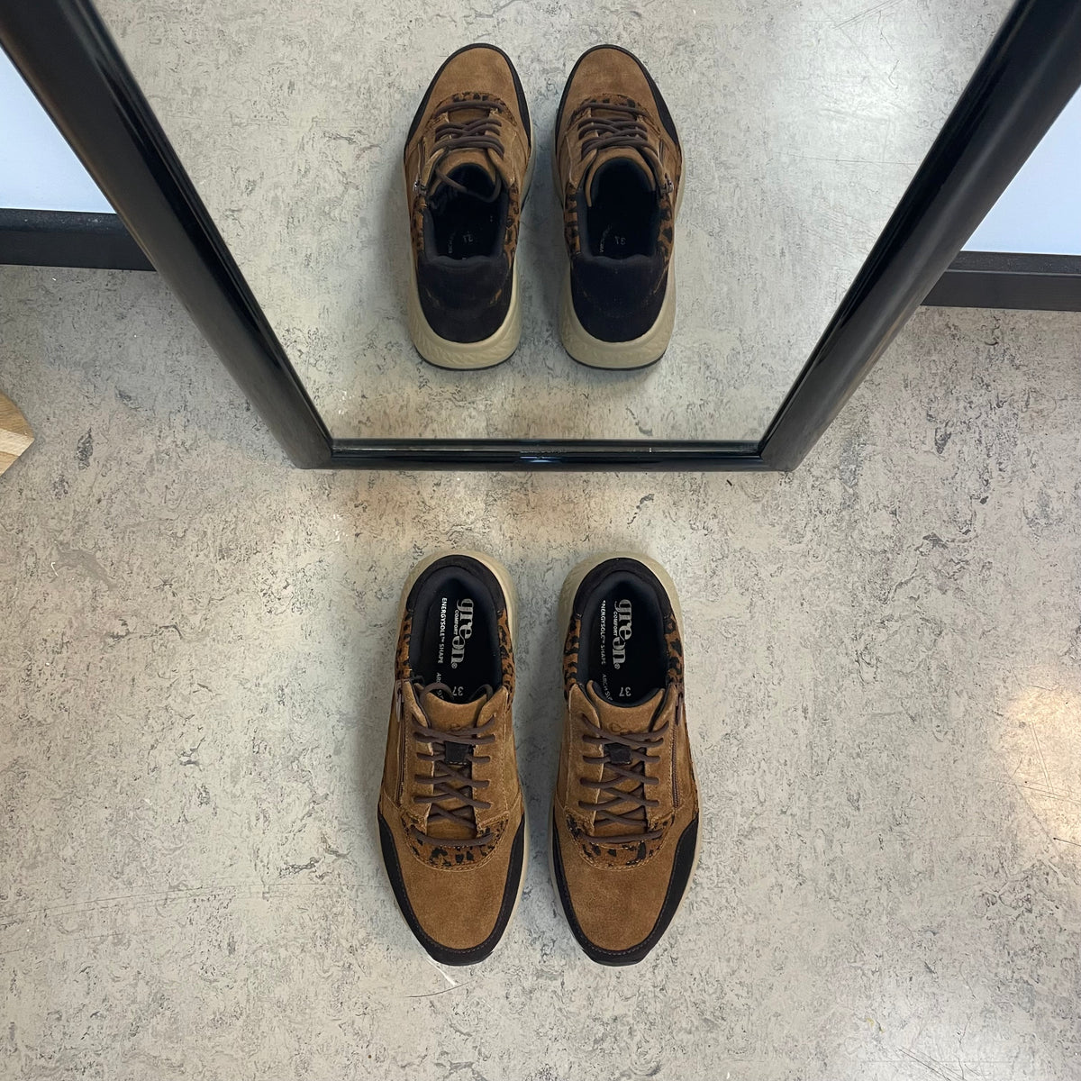 Green Comfort Zigga sneaker i leopard