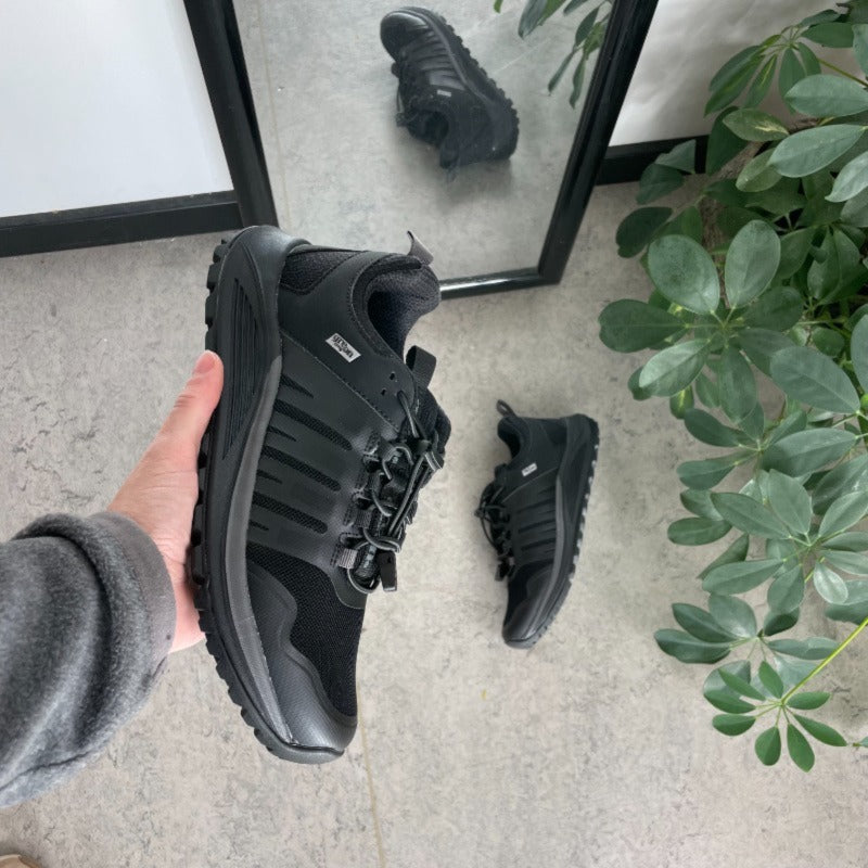 Vandtæt dame vandresko i sort fra Green Comfort