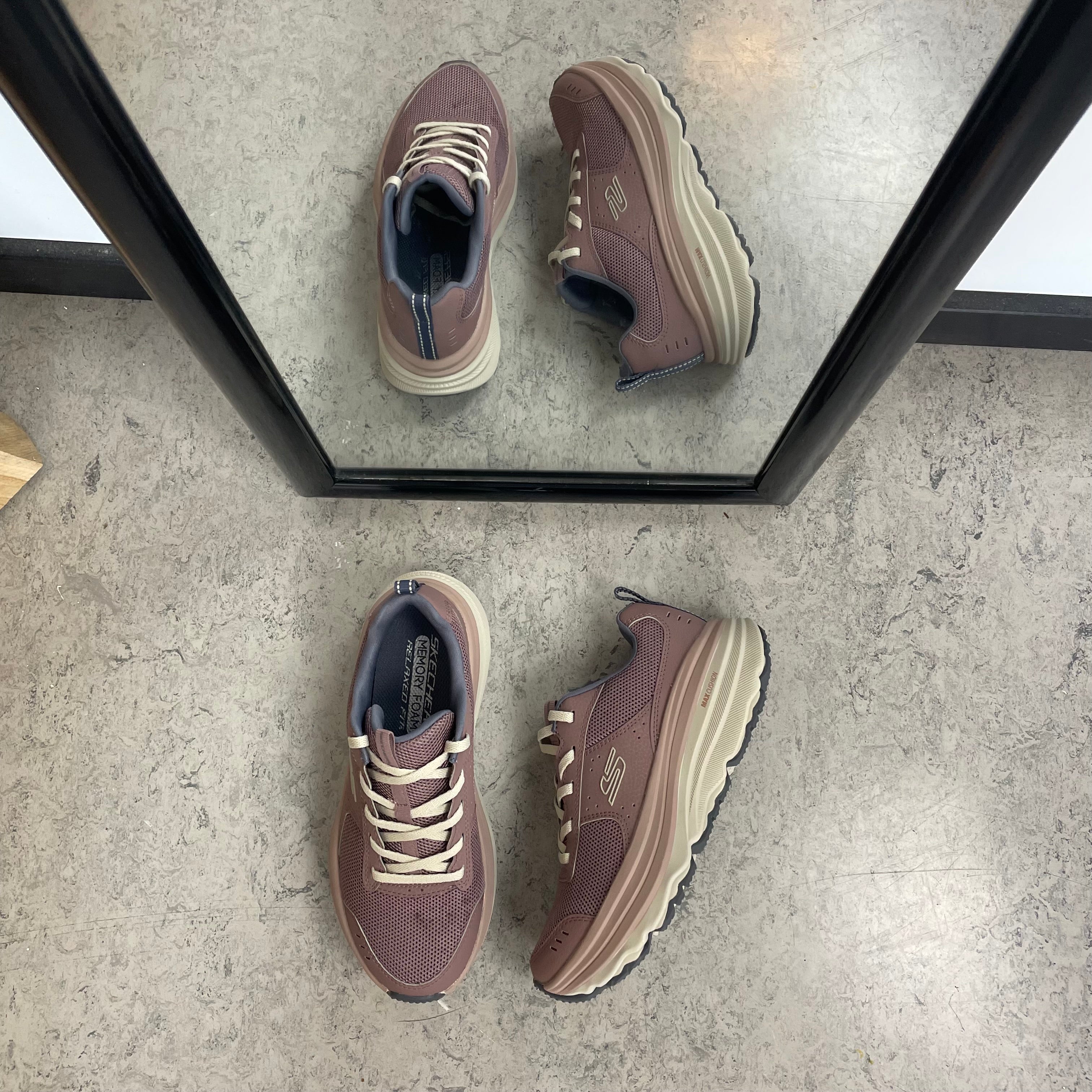 Skechers Adventure sko - stødabsorberende damesko med ekstra plads & komfort