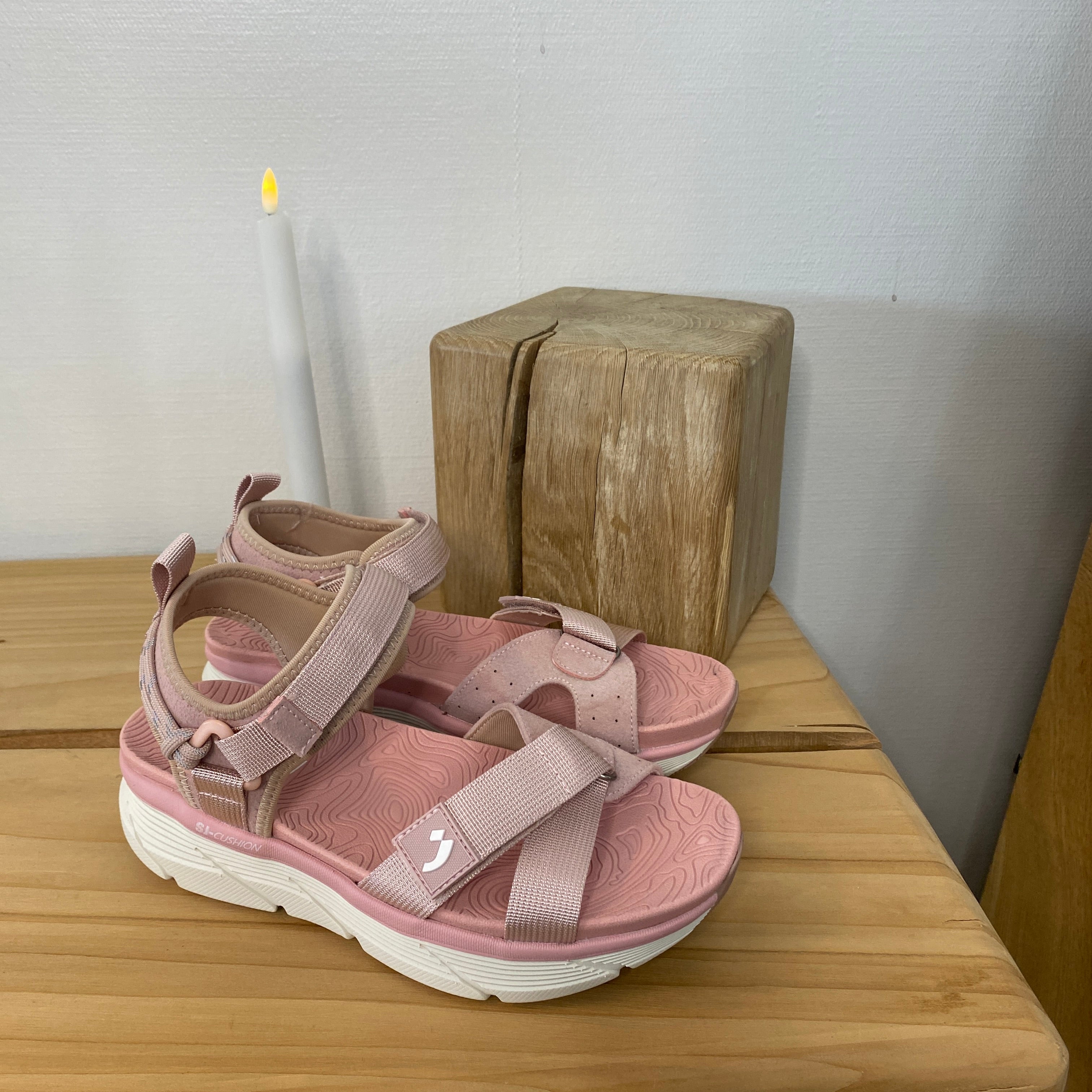 Rosa sandal – Sygeplejebutikken