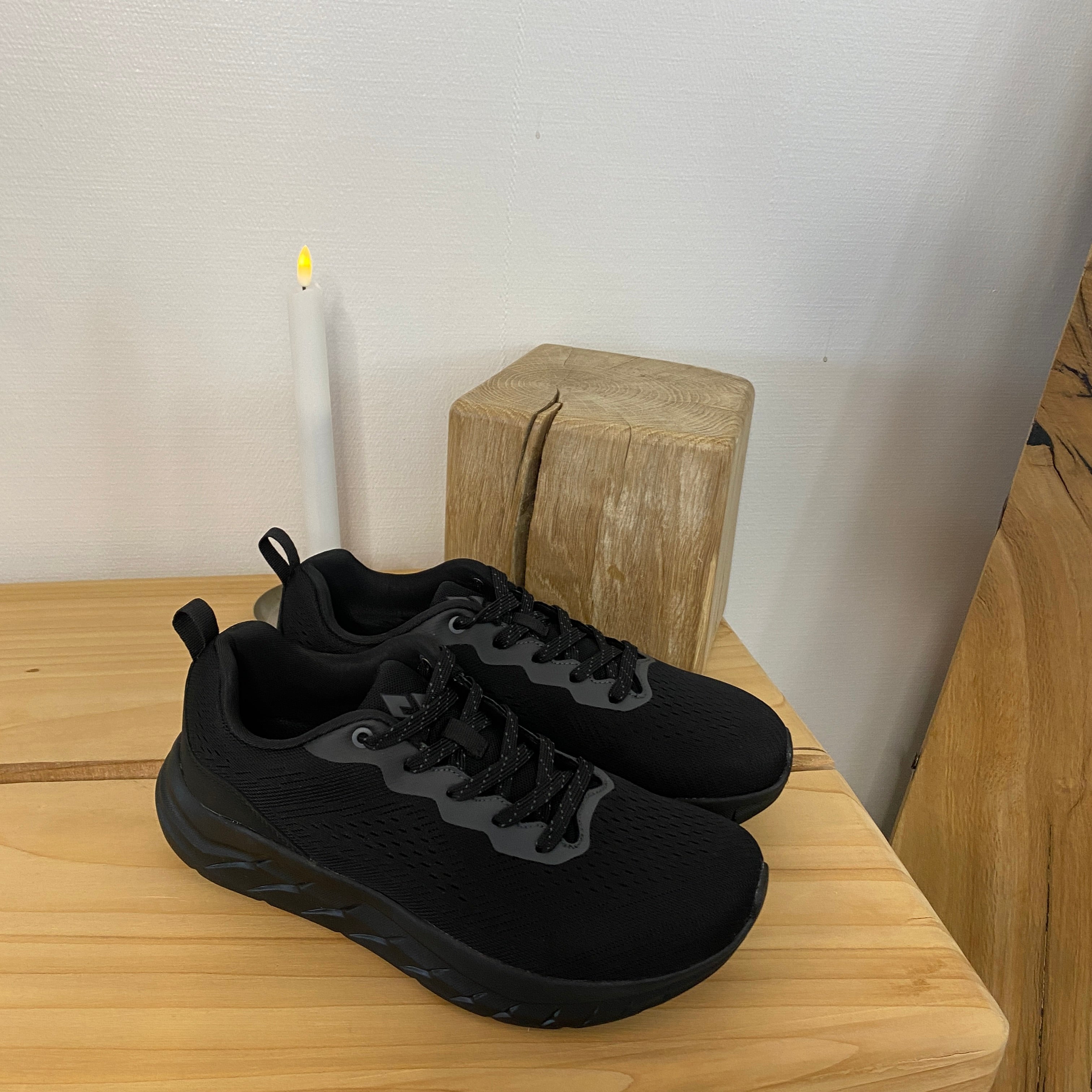 Whistler herresko – Sort med sort bund