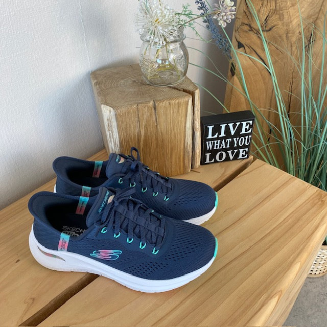 Skechers Slip-ins med Arch Fit – blå sneaker med hands free komfort