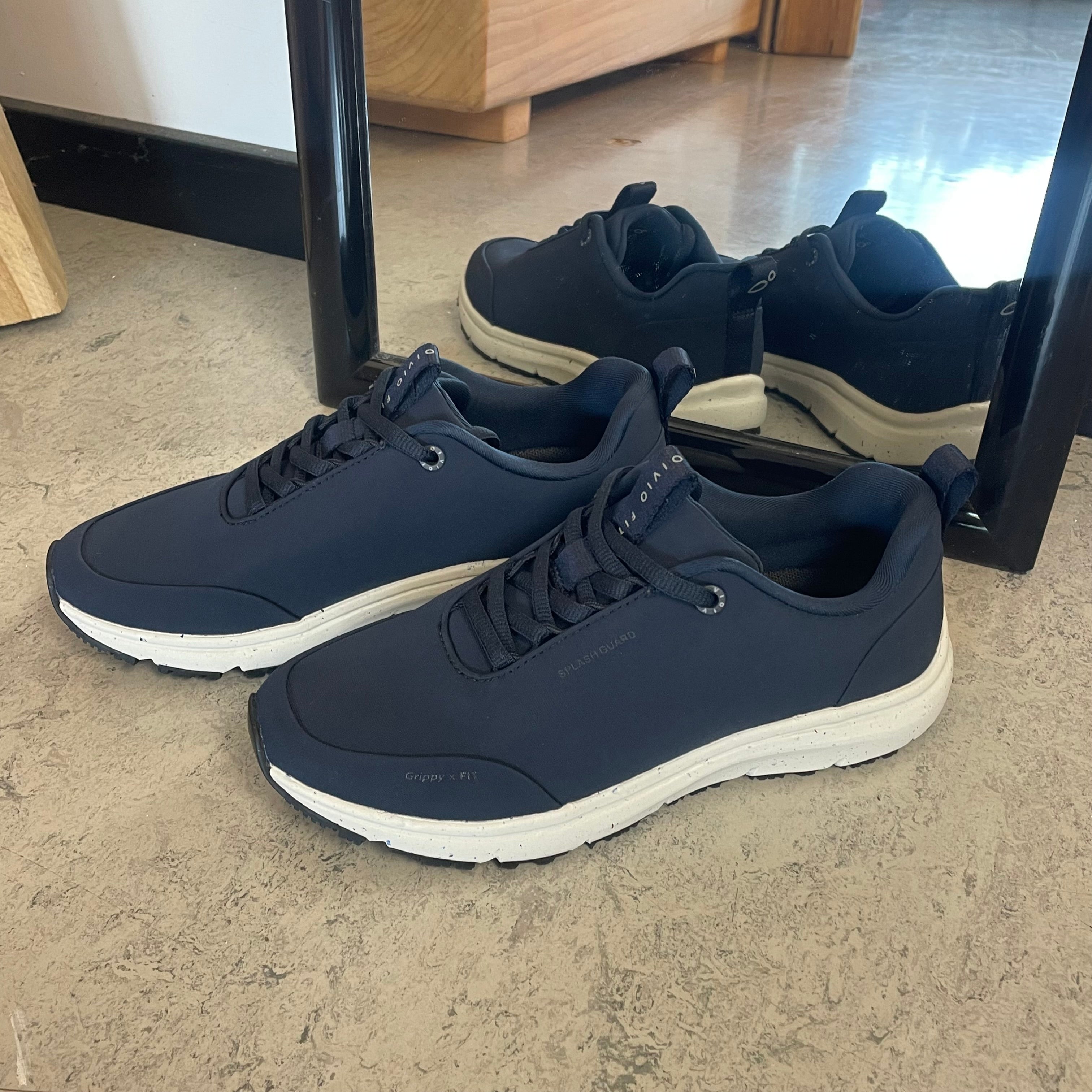 Navy komfort sneaker med skridhæmmende sål & vandtæt membran
