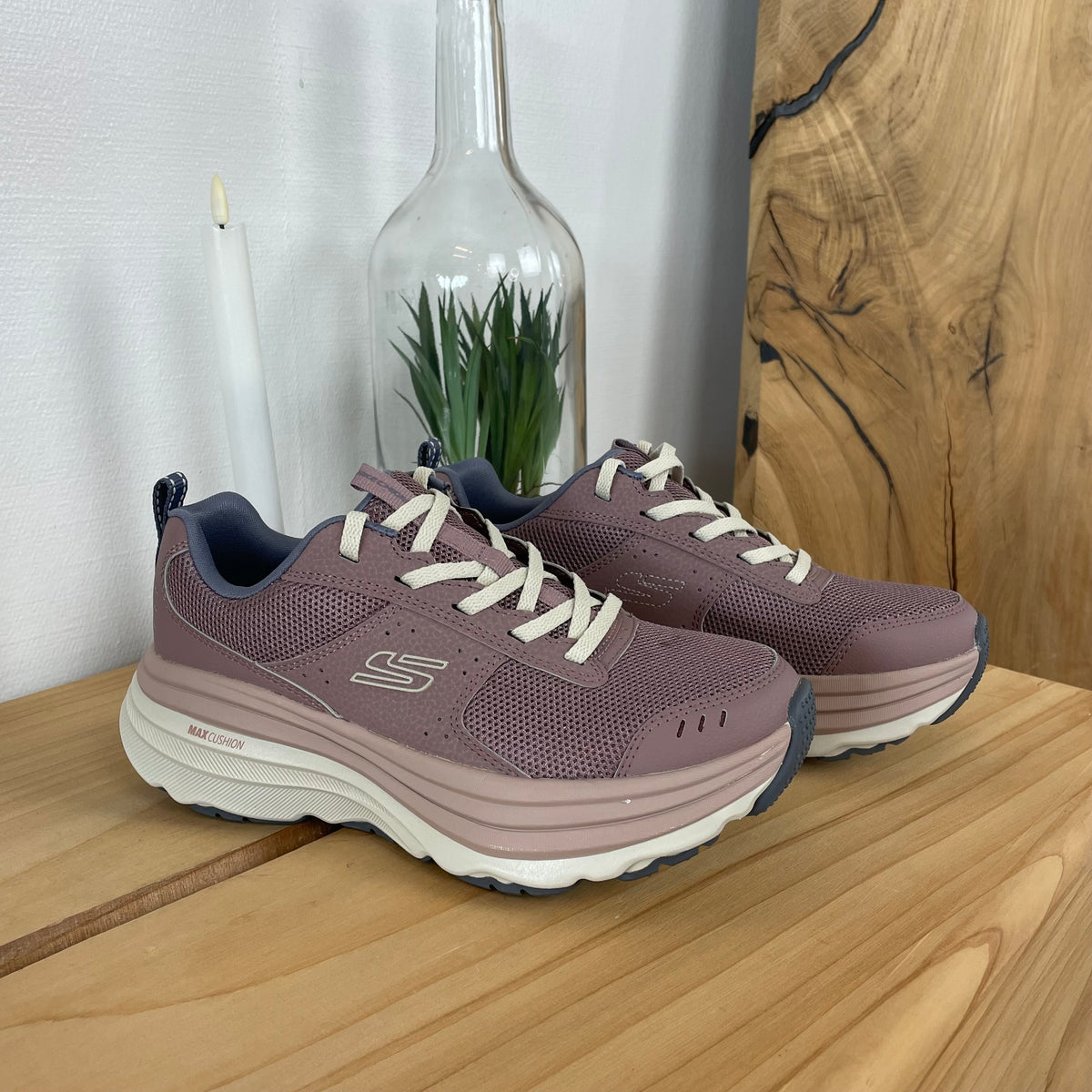 Skechers Adventure sko - stødabsorberende damesko med ekstra plads & komfort