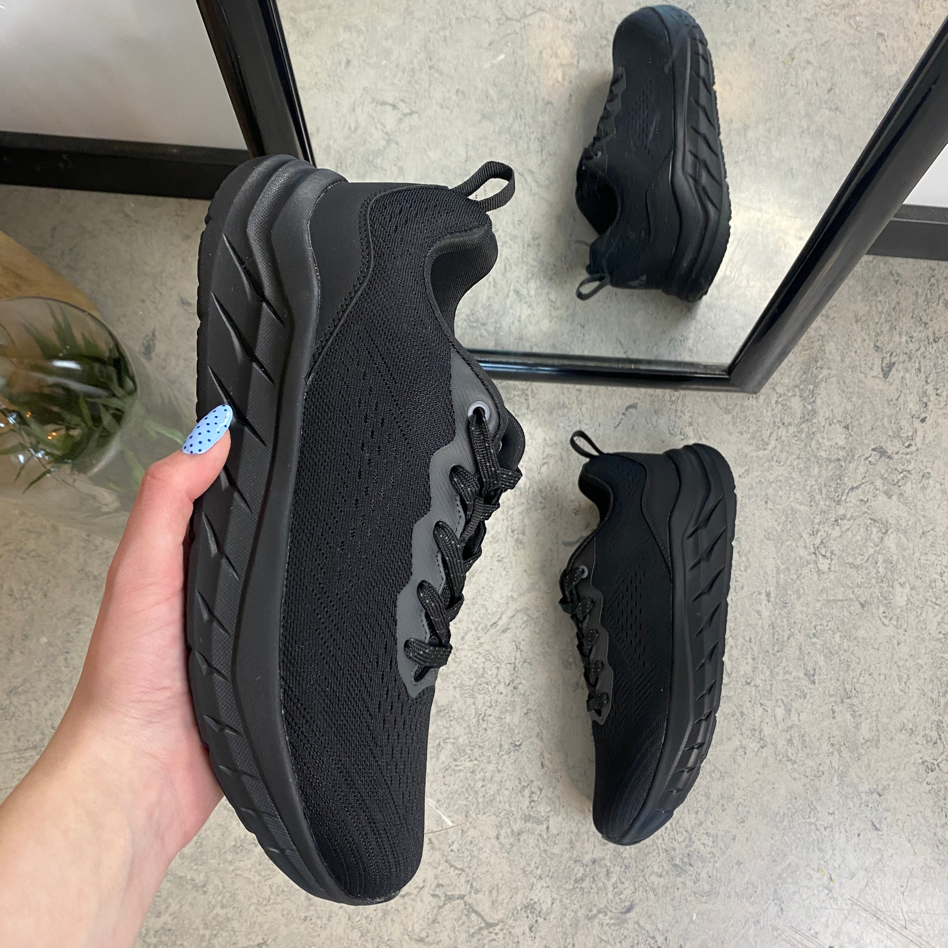 Whistler herresko – Sort med sort bund