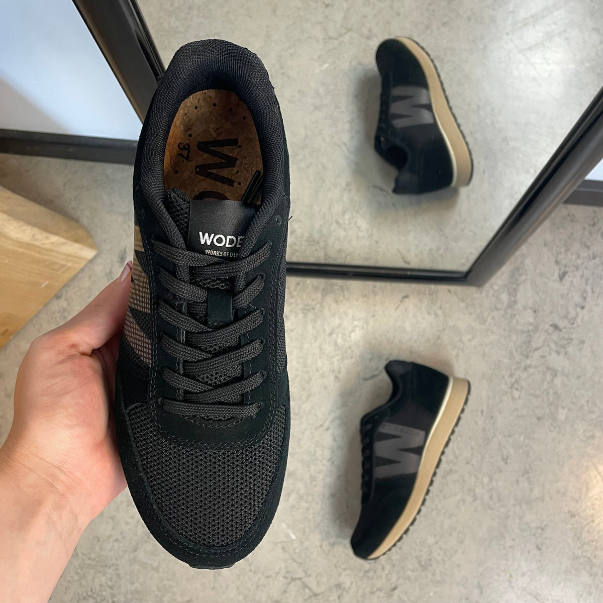 Woden Ydun Icon II – sort sneaker med let og behagelig komfort
