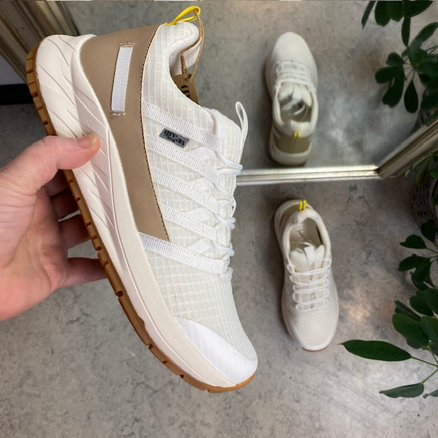 Hvid vandtæt sko fra Green Comfort