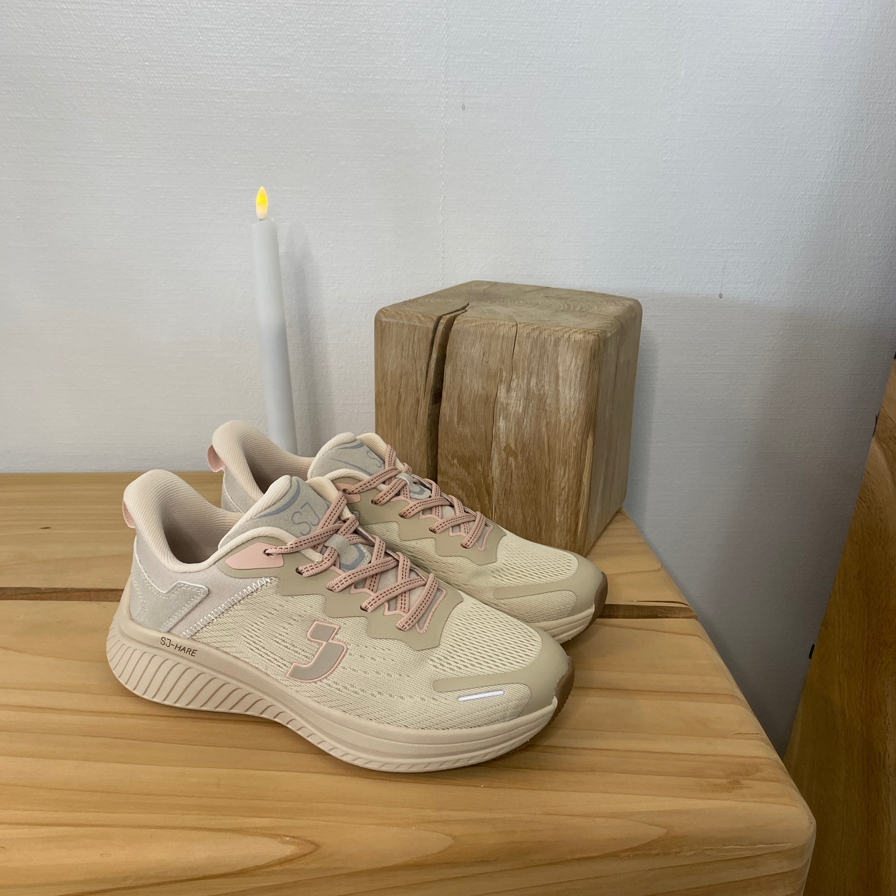 Beige letvægtssko – Sygeplejebutikken