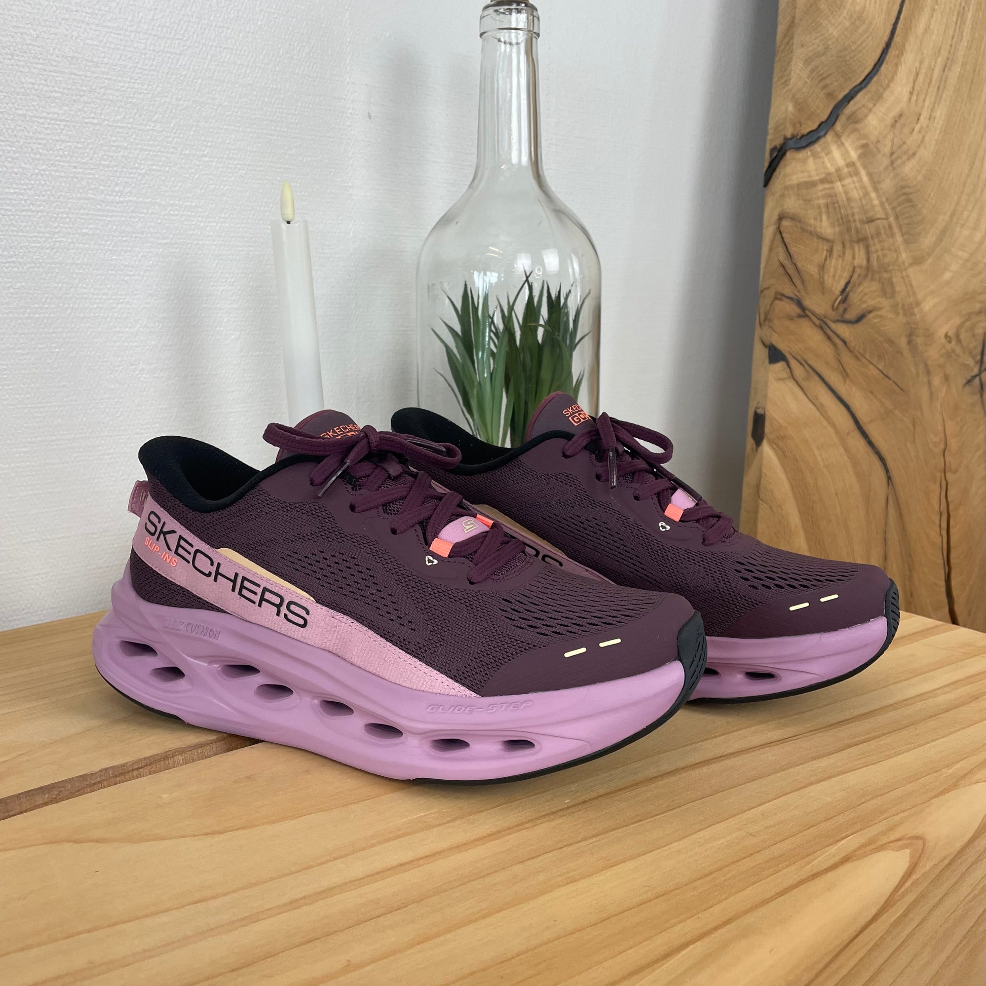 Skechers Hands Free Slip-ins Max Cushioning Glide-Step – maksimal komfort til lange dage