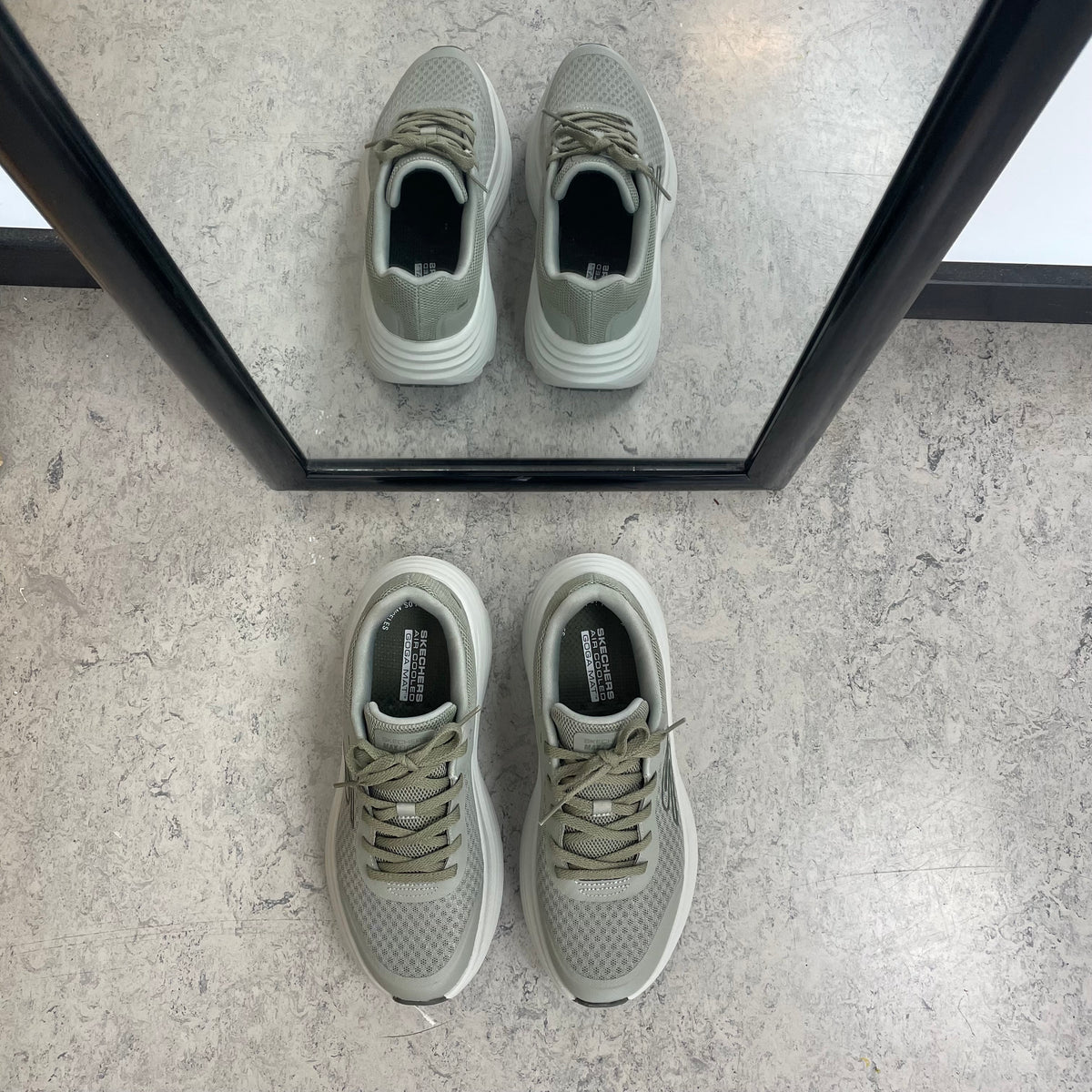 Skechers Max Cushioning Endeavour – stødabsorberende komfort til lange dage