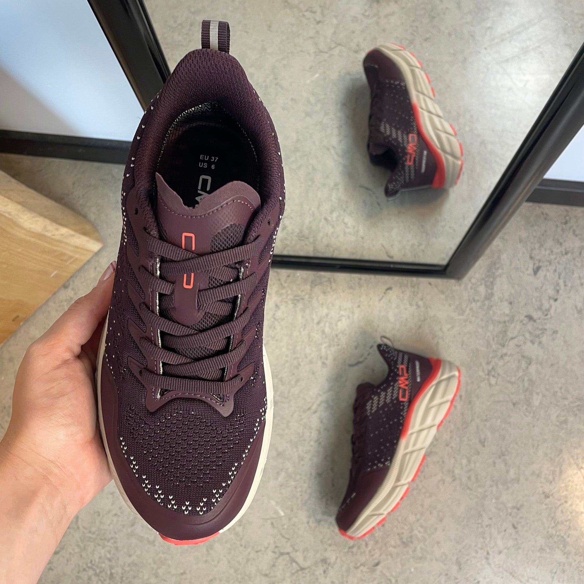 CMP Rahmsy WP – lyngfarvet vandtæt sneaker med stødabsorbering
