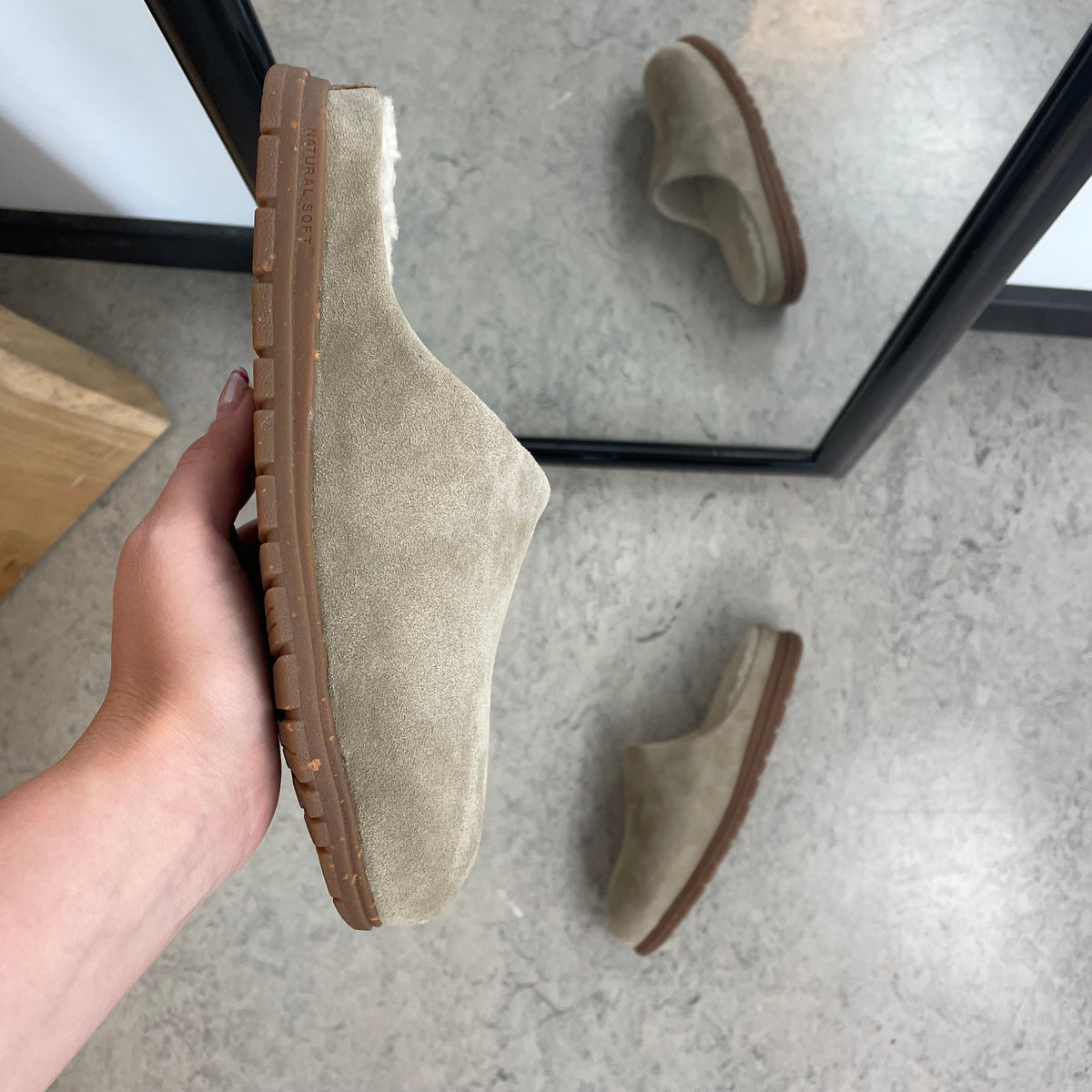 WODEN Silvi Warm - Varm beige hjemmesko med svangstøtte & blød komfort