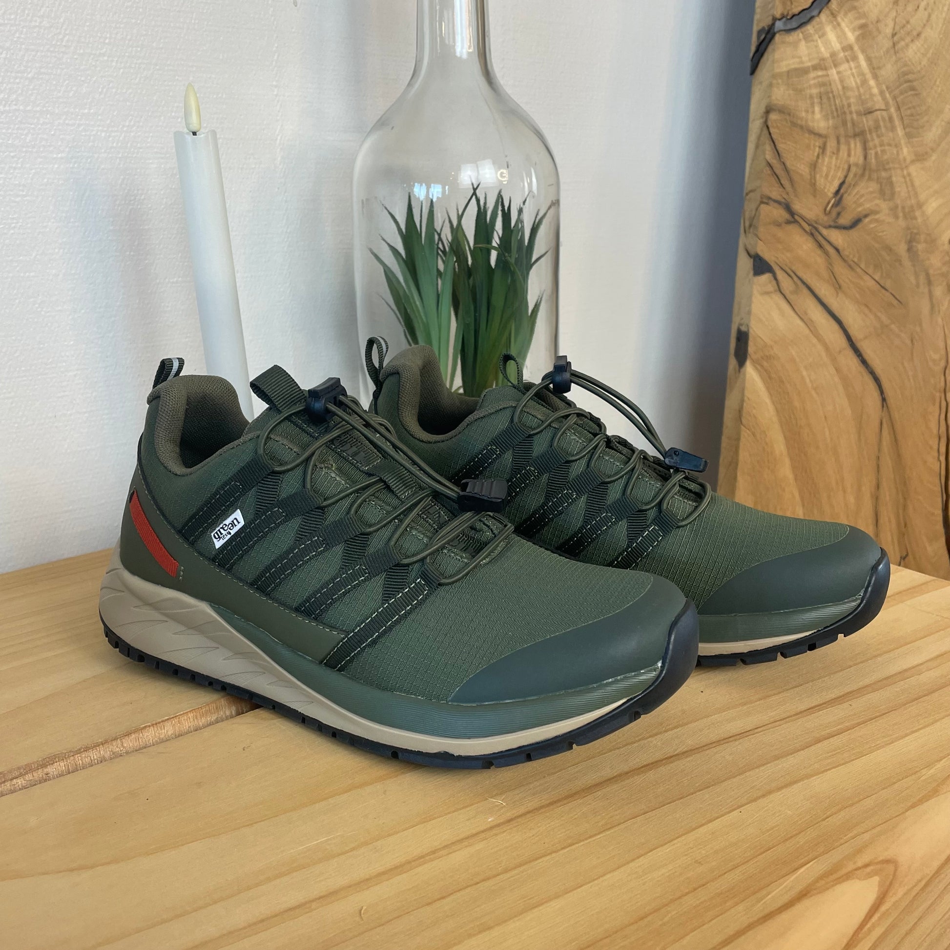 Green Comfort Path Pipi – olivengrøn outdoor sneaker med H-læst & svangstøtte