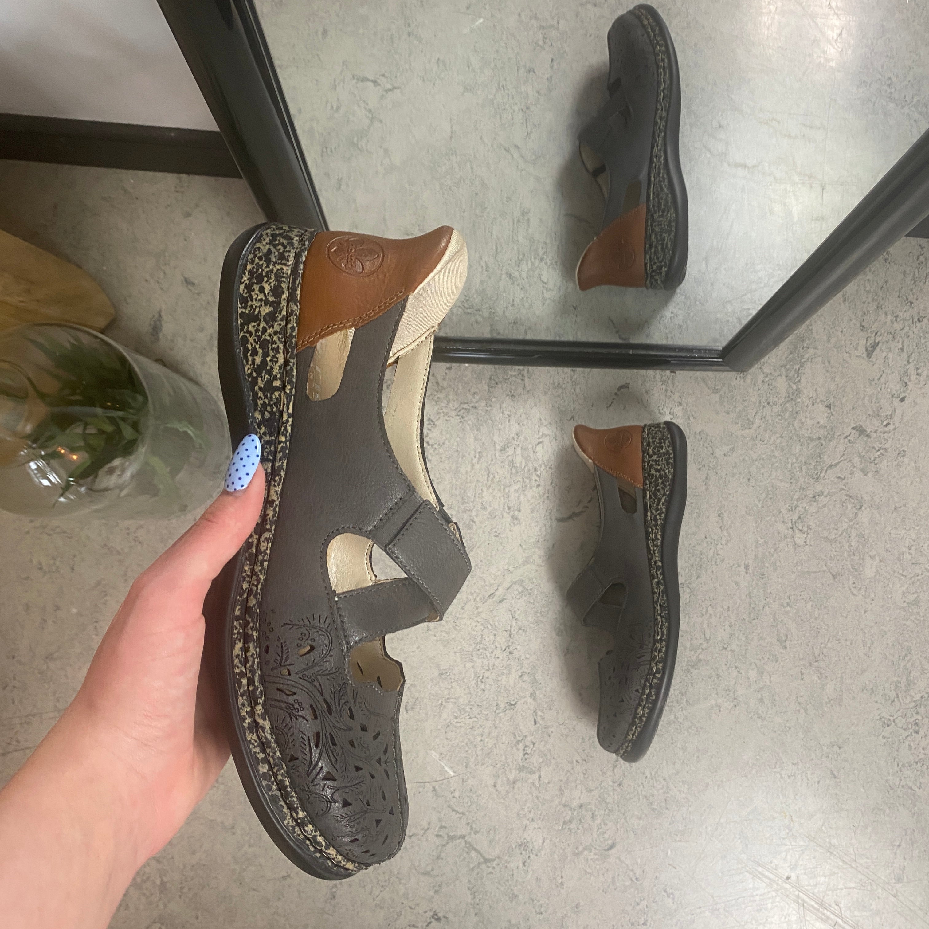 Rieker Ready 2 Go sko – grå dame sneaker der er nem at træde i