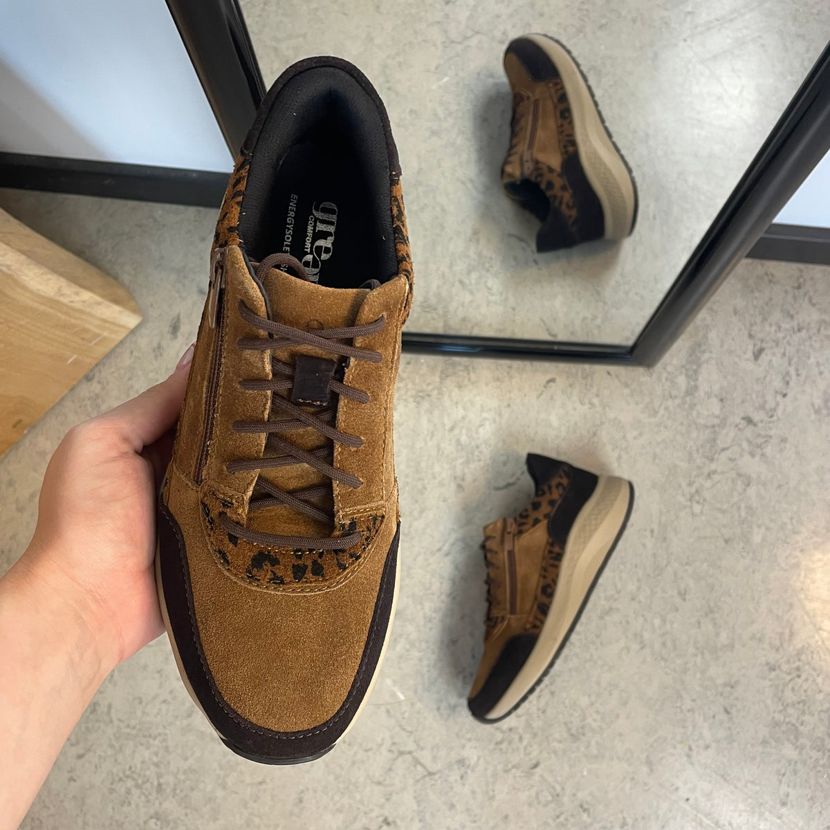 Green Comfort Zigga sneaker i leopard