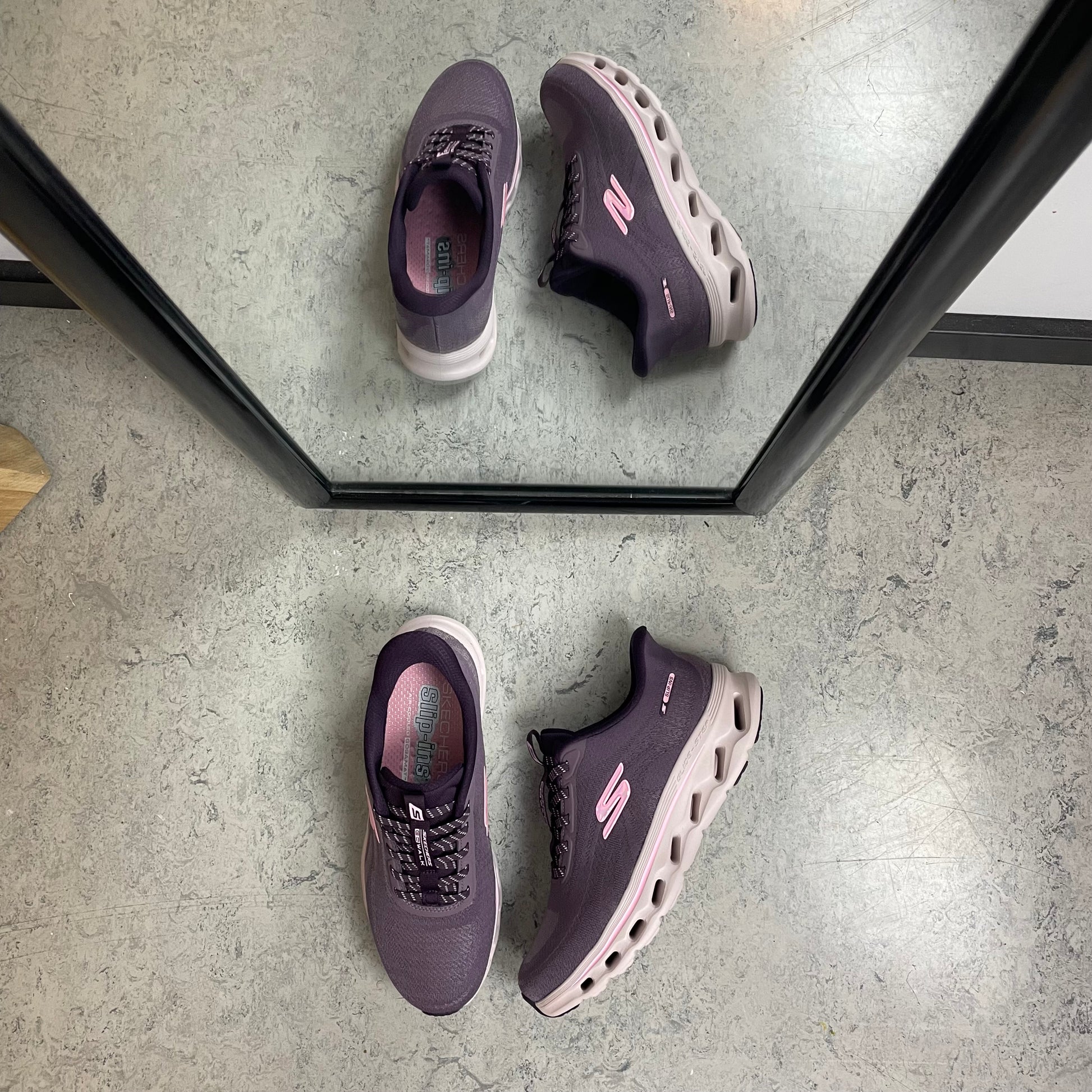 Skechers GO WALK Glide-Step 2.0 - Slip-in komfortsko med stødabsorbering