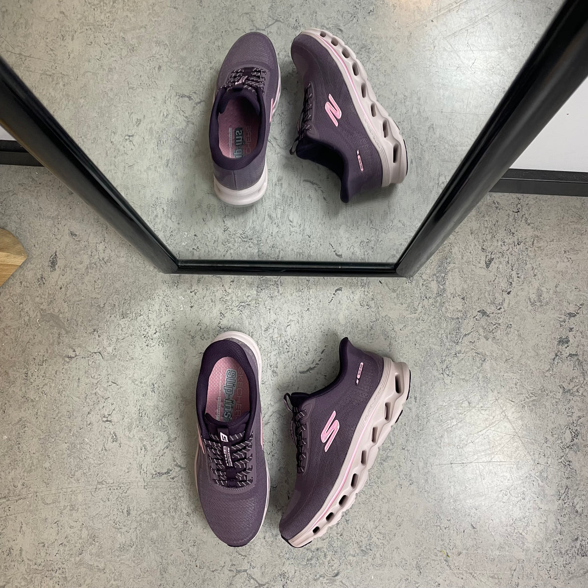 Skechers GO WALK Glide-Step 2.0 - Slip-in komfortsko med stødabsorbering