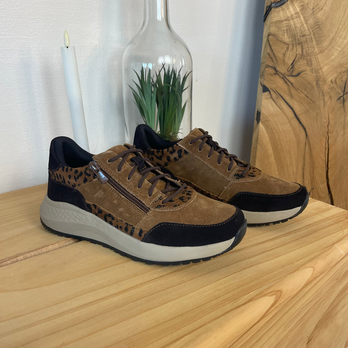 Green Comfort Zigga sneaker i leopard