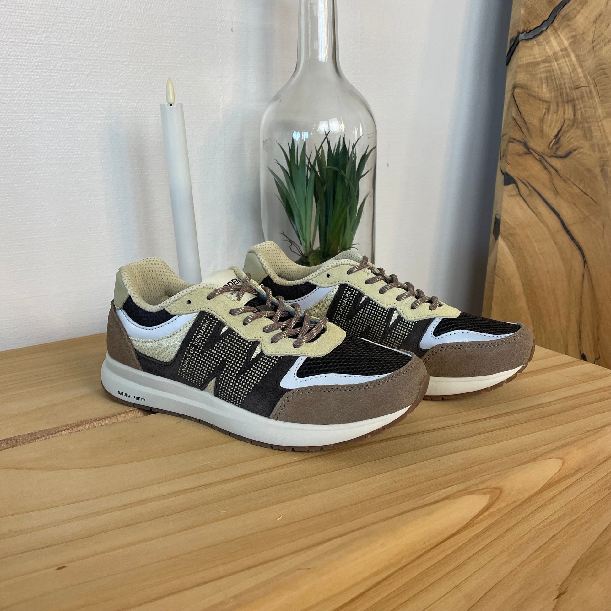 Woden Rigmor Open Mesh – let & åndbar sneaker i Chocolate Multi