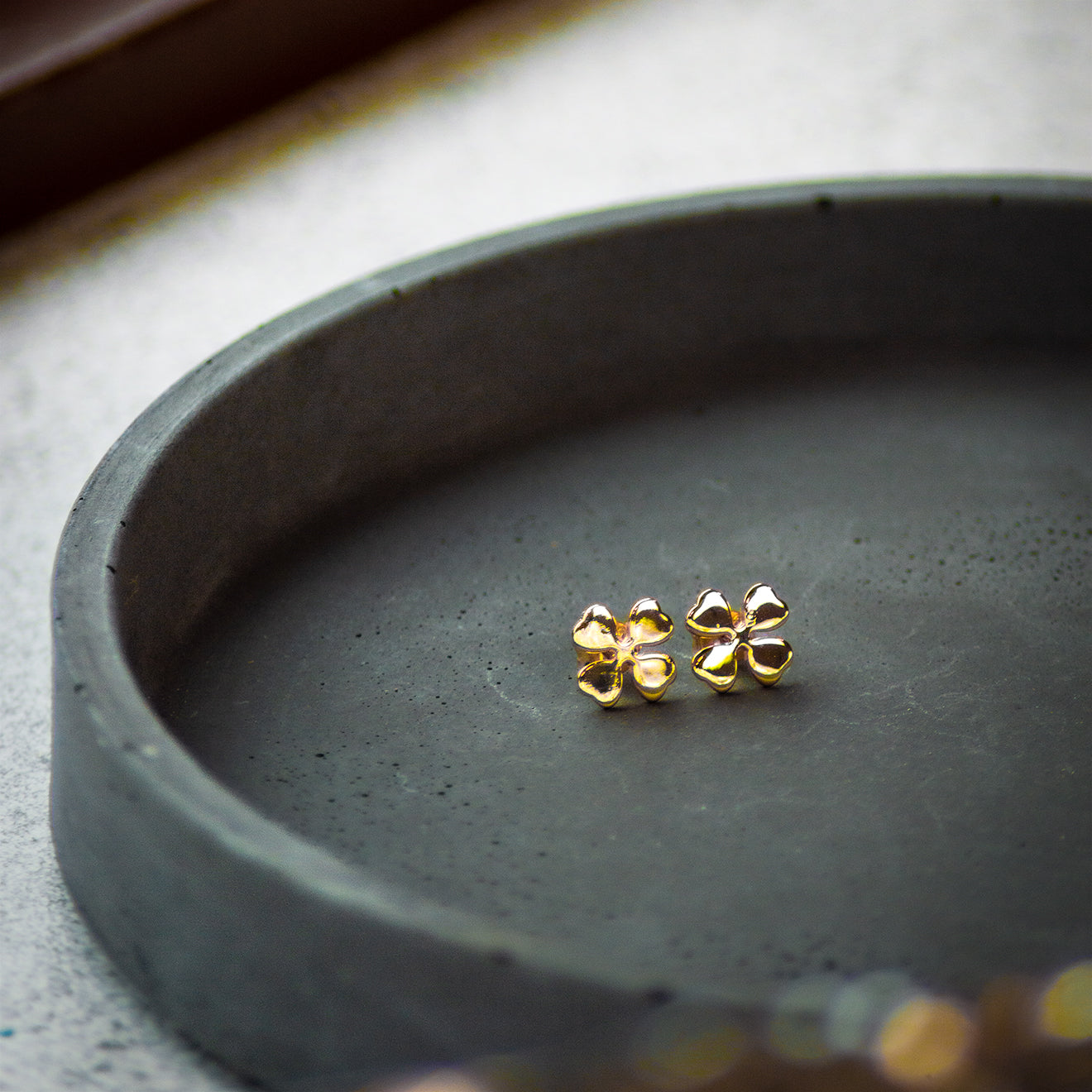 Aagaard firkløver ørestikker i guld