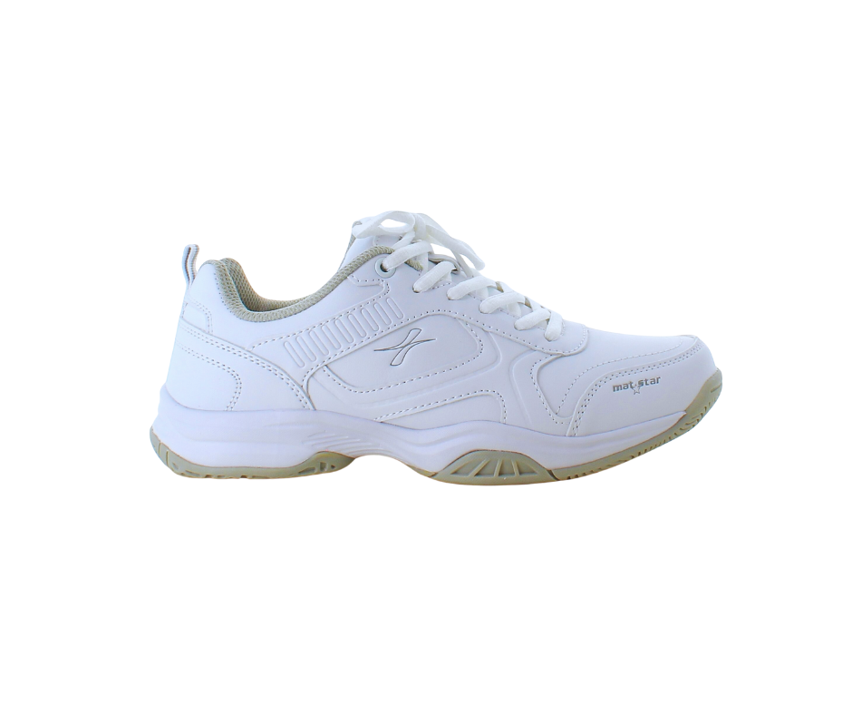 Hvide kondisko med svangstøtte