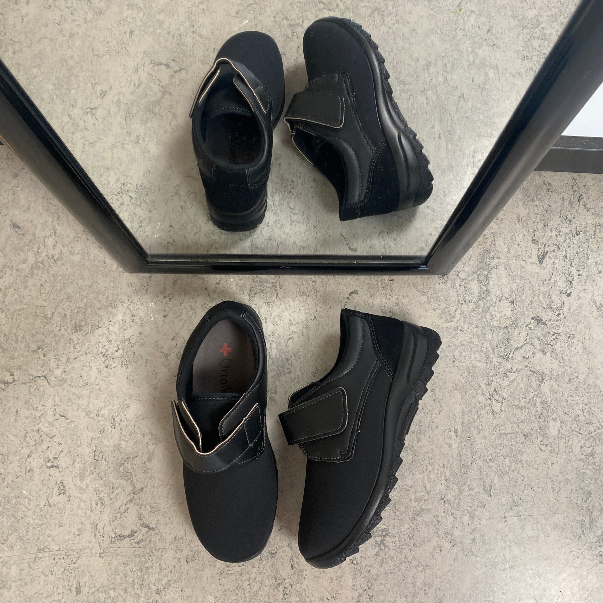 OrtoMed komfortsko med velcro – nem pasform og stabil støtte