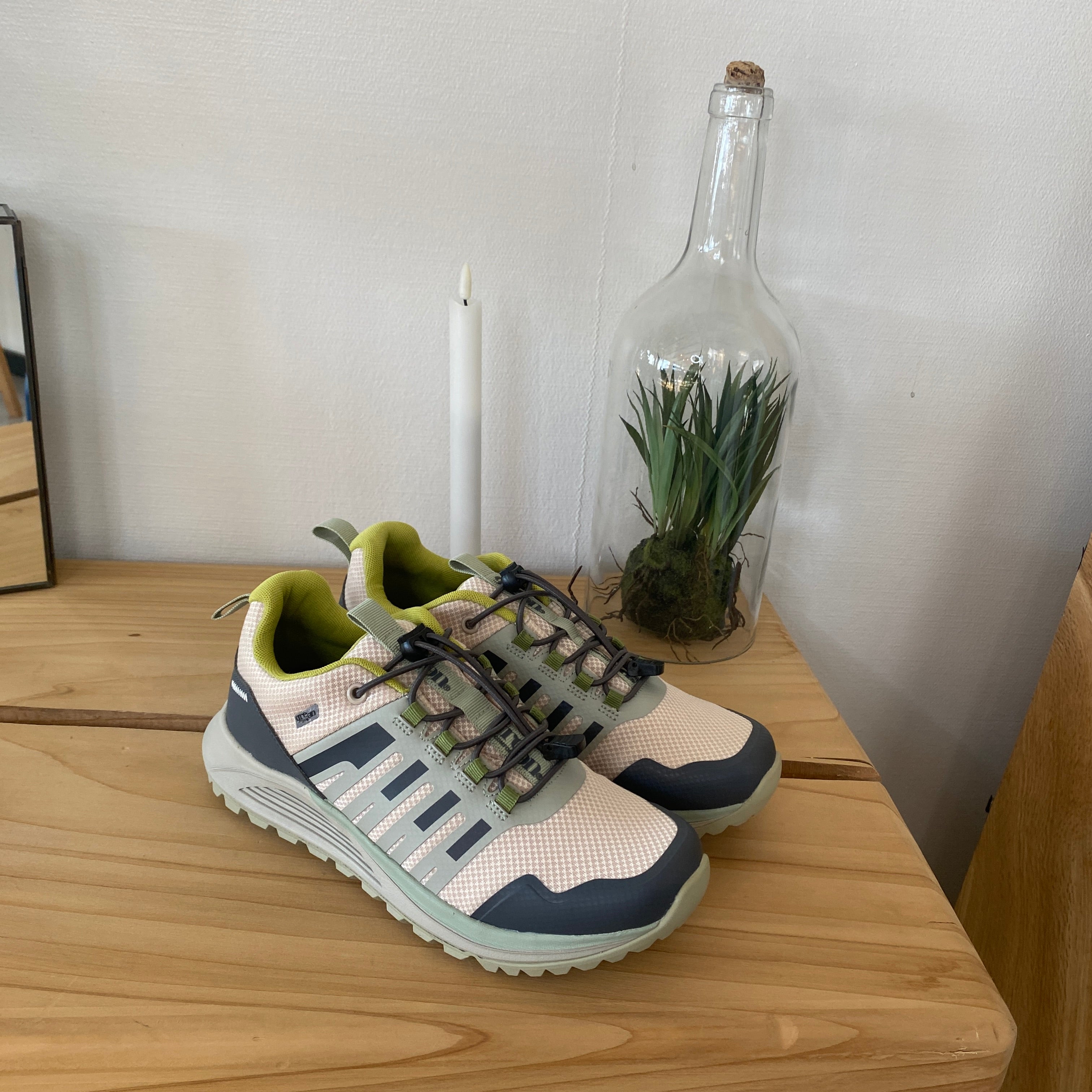 Vandtæt dame vandresko i grøn fra Green Comfort