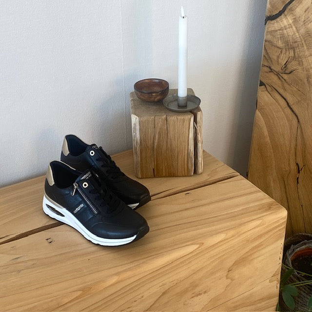 Komfortabel sneakers fra Remonte med masser af svangstøtte