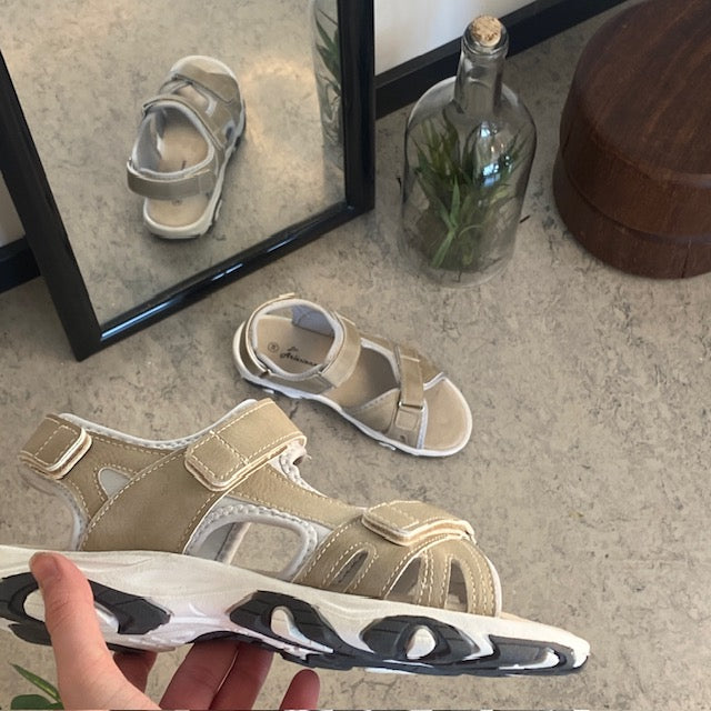 Les Arlésiennes sandal i beige – blød, let og skabt til hverdagskomfort