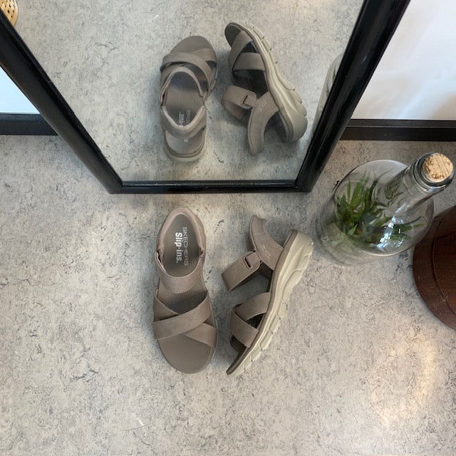 Beige Step-Ins sandal med god pasform