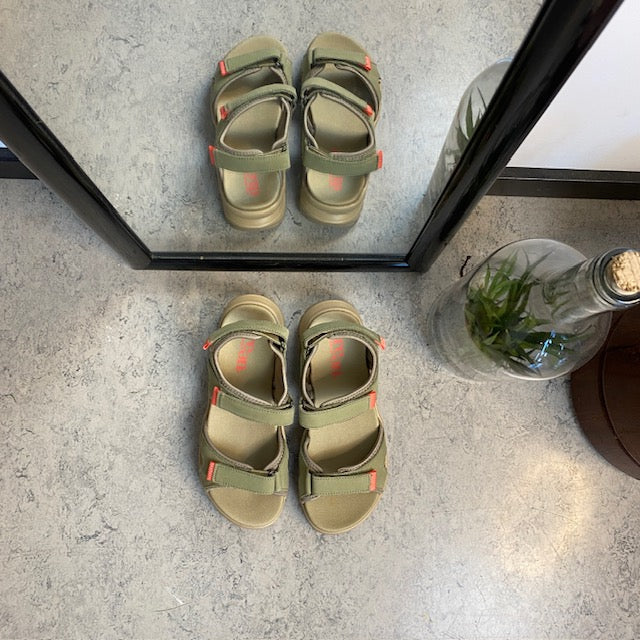 Grøn Green Comfort sandal til dig som går og står mange timer