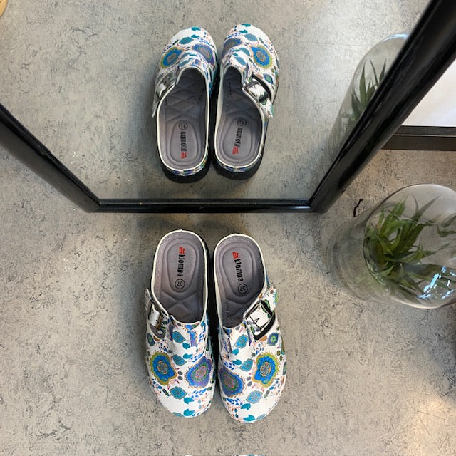 Træsko med mønstretprint