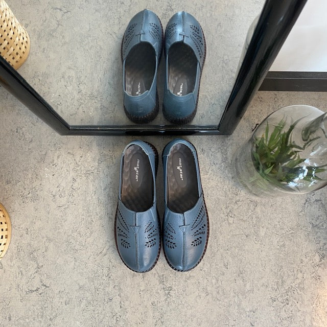 Blå ballerina i skind